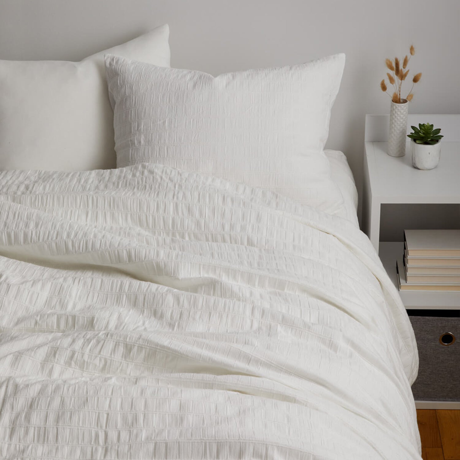 Textured bedding sales