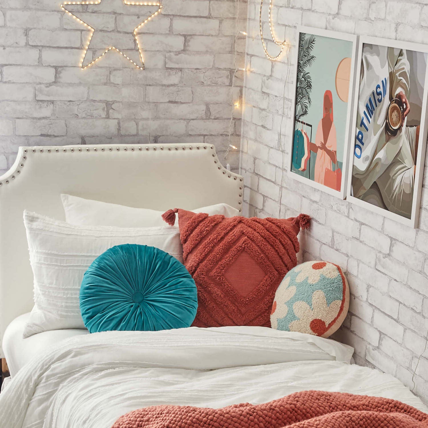 Dormify online throw pillows