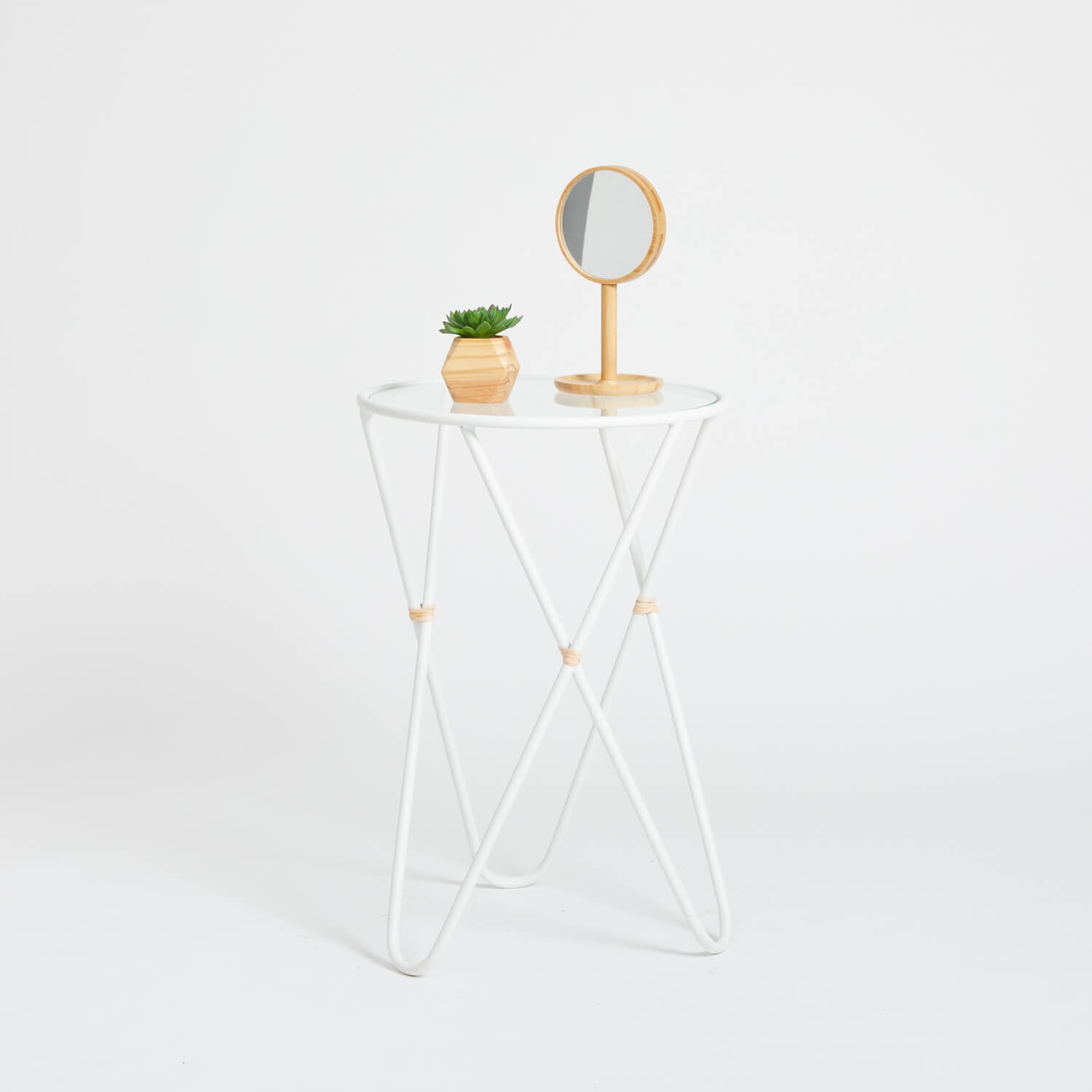 Kaia Painted Metal Side Table Dormify