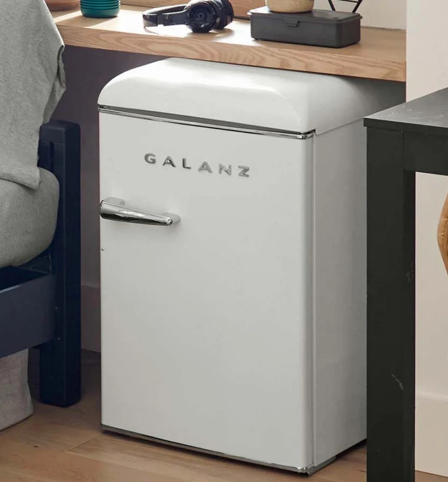 Kitchen & Electronics